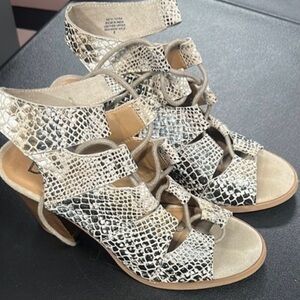 Diba Black and Cream Lace up Snakeskin Ankle Boots with open heel size 8